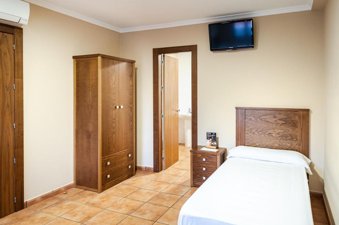 As Hoteles Fuente La Higuera Direccion Albacete La Font de la Figuera エクステリア 写真