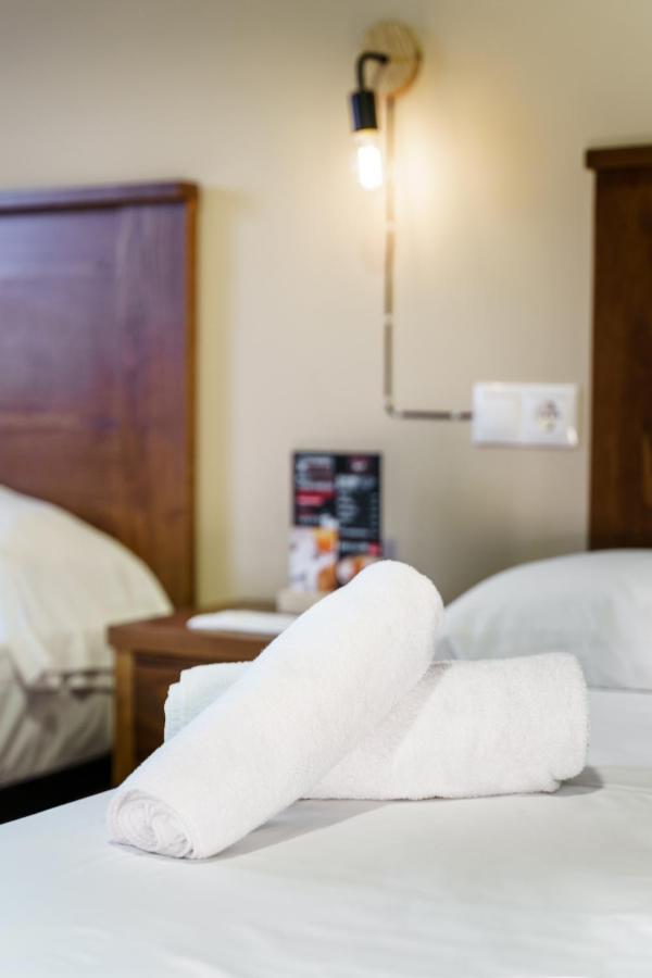 As Hoteles Fuente La Higuera Direccion Albacete La Font de la Figuera エクステリア 写真