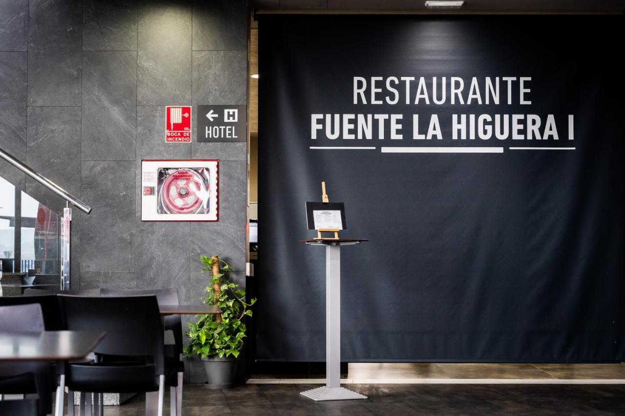 As Hoteles Fuente La Higuera Direccion Albacete La Font de la Figuera エクステリア 写真