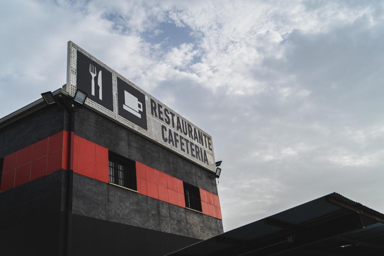 As Hoteles Fuente La Higuera Direccion Albacete La Font de la Figuera エクステリア 写真